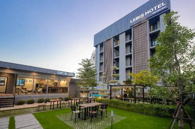 Le Bis Hotel