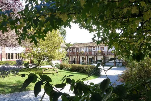 Le Domaine D Herambault