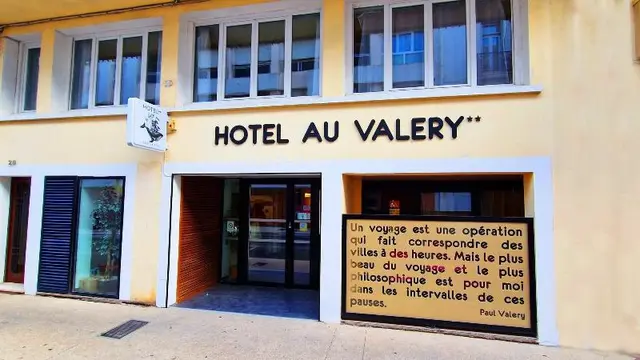 Ha Tel Au Vala Ry