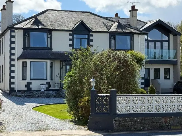 The Wetherby Sea View House