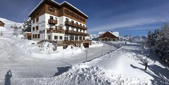 Ha Tel Le Grand Truc