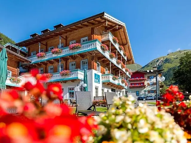 Scol Sporthotel Gro Glockner