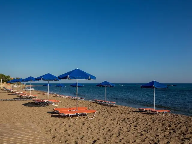 Ionion Beach Apartment Hotel