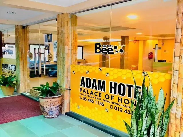 Adam Hotel