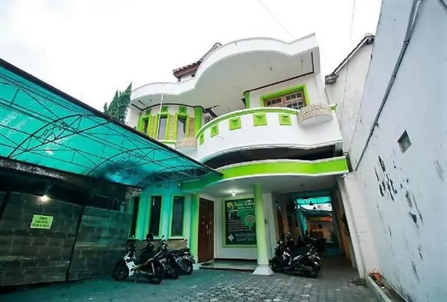 418 Setra House