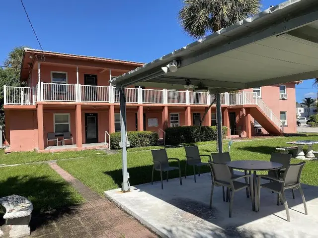 Rolo Beach Hotel