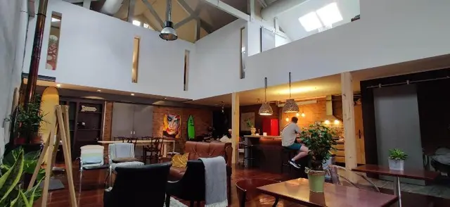 Caruma Surf Hostel Suites
