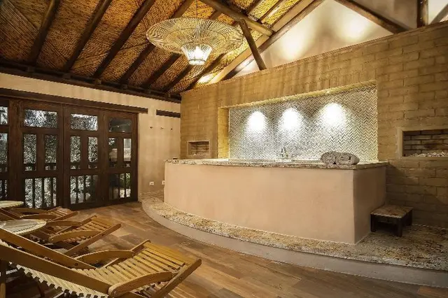 Hotel Alcestre