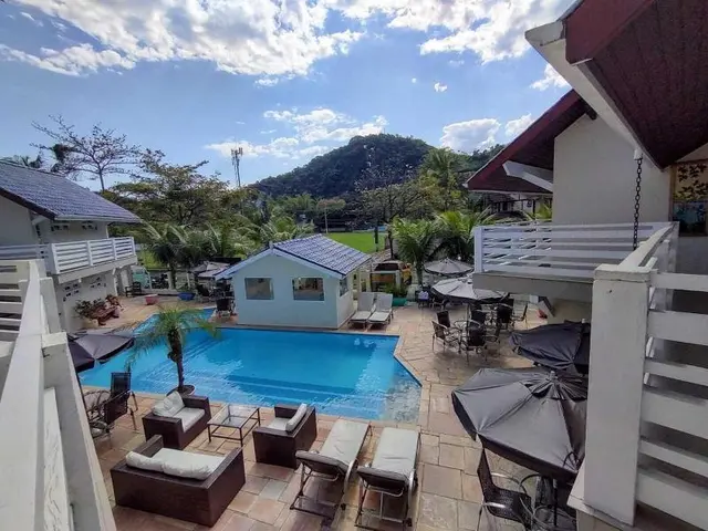 Pauba Beach Hotel