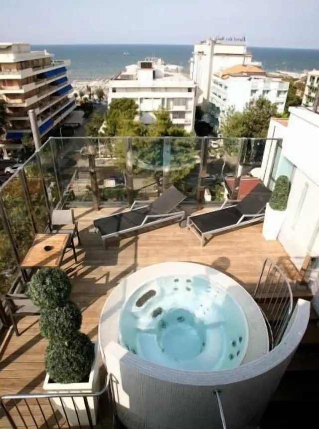 Hotel Fantasy