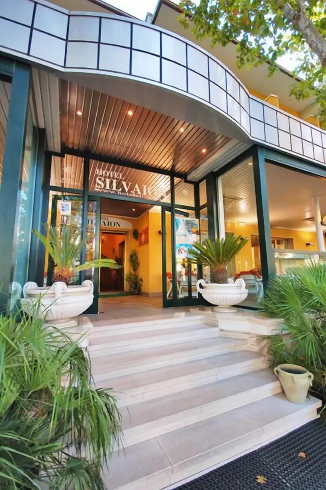Hotel Silvaion
