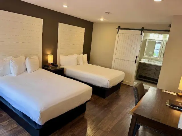The Inn At Hershey Farm