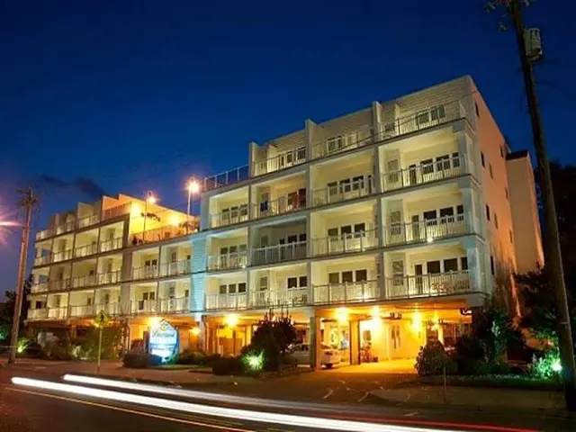 Biscayne Suites