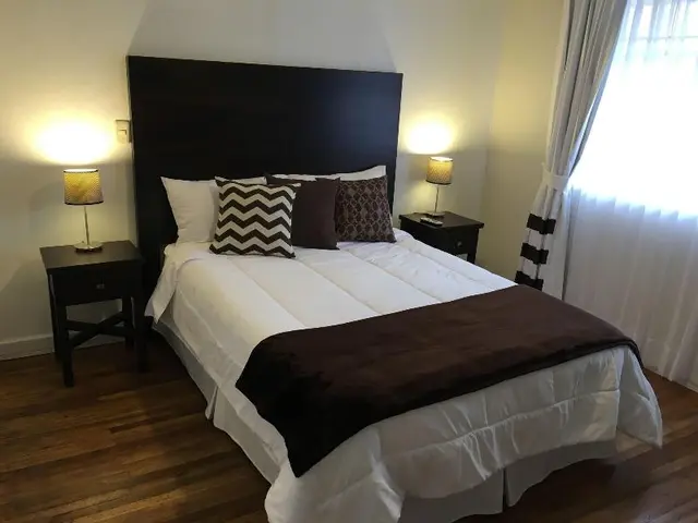 Nass Bed Breakfast