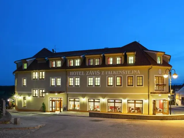 Hotel Zavis Z Falkenstejna