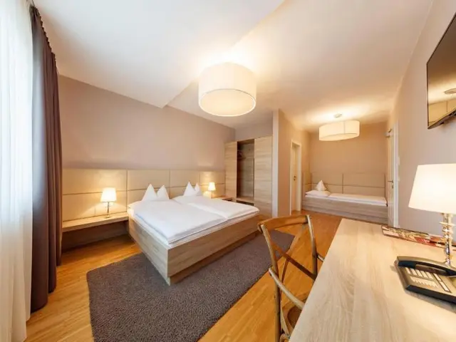 Pfeiler S Burgerstuberl Hotel