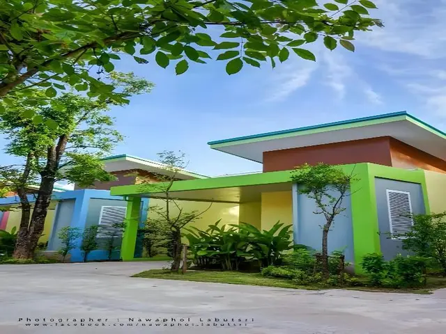 Check In Hotel And Resort