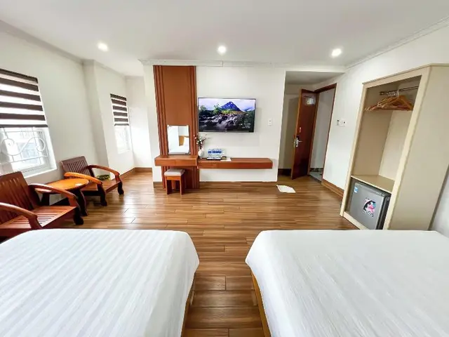 Hata Hotel