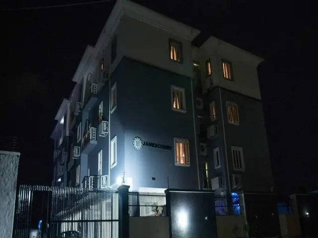 Jamescourt Luxury Apartments