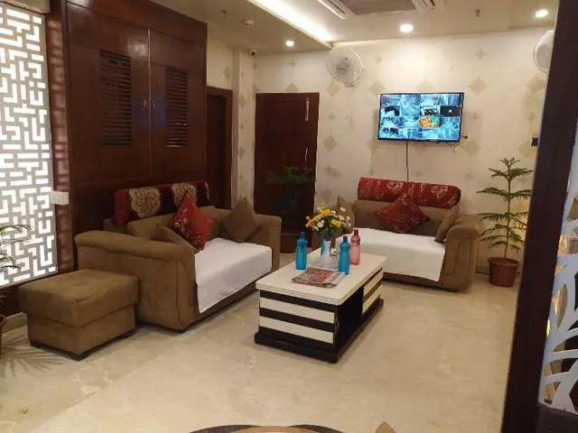 Hotel Midcity