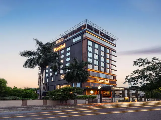 Parallel Hotels