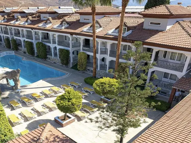 Sardunya Apartments