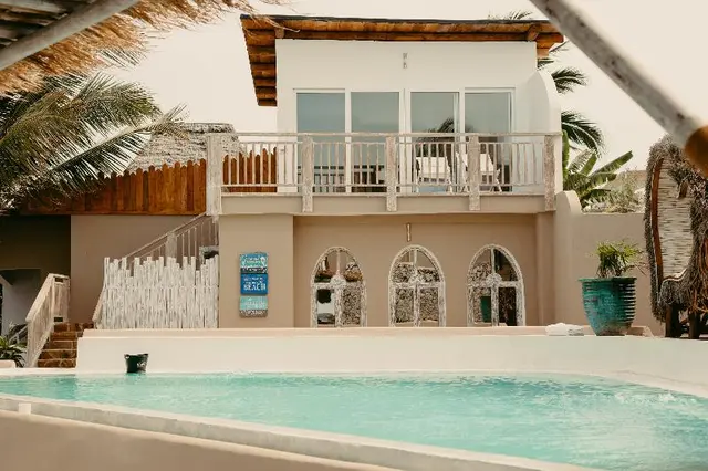 Salt & Coral Hotel and Restaurant