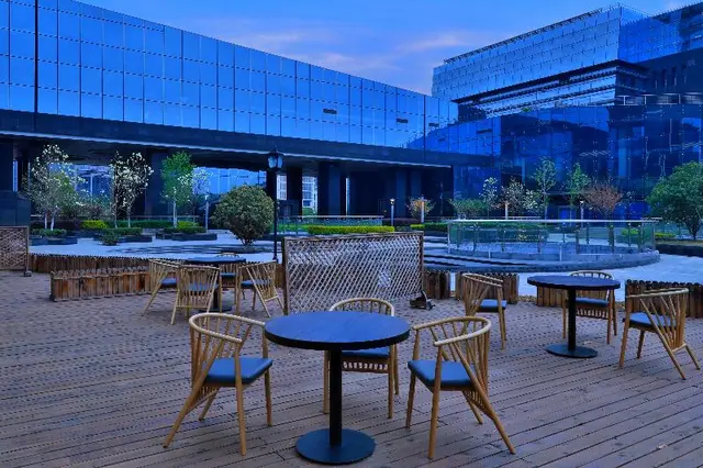 Crystal Orange Hotel Zhenjiang Logistics Building