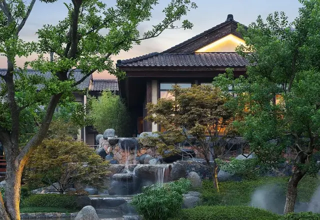 Blossom Hill Hotel Qingdao Aduohuayu