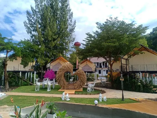 Mont Blanc Base Camp Khao Yai