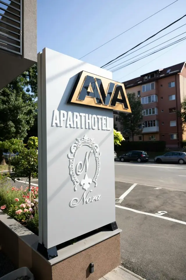 Ava Apart By Nora