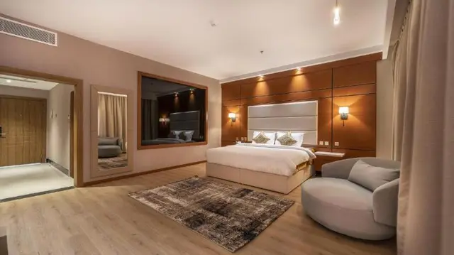 Flavor Hotel