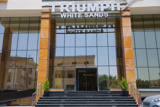 Triumph White Sands