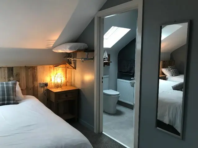 Rostrevor Mountain Lodge & Glamping (Dog Friendly)