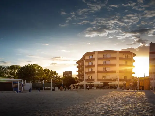 Bueno Mamaia