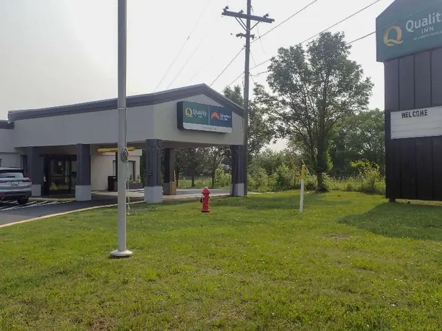 Suburban Studios Verona - Staunton North