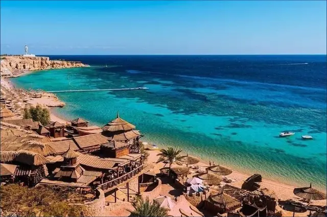 Sultan Sharm Hadaba Farsha