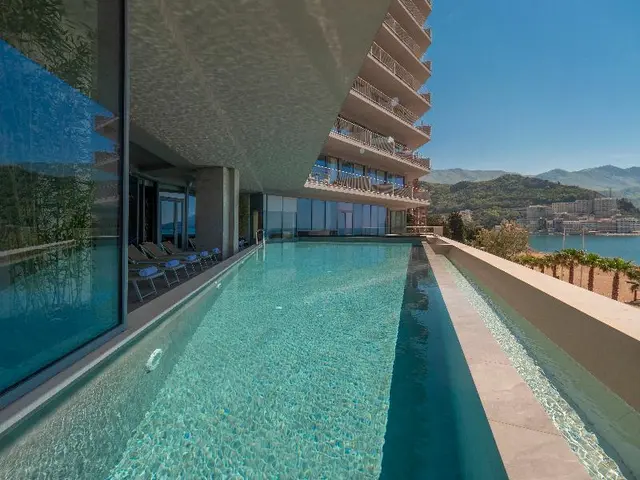 Sea Star Hotel