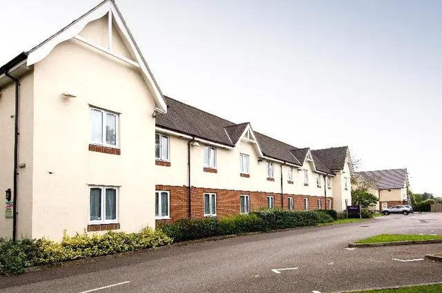 Premier Inn Taunton Ruishton - M5 J25