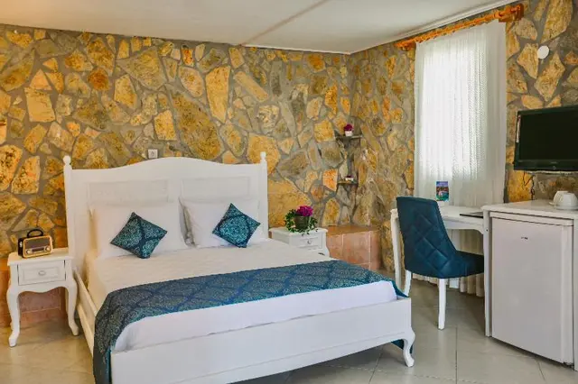 Ri̇si̇ng Sun Kaş Hotel