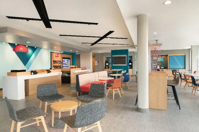 avid Hotel Fort Wayne North