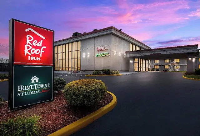 Red Roof Inn Painted Post