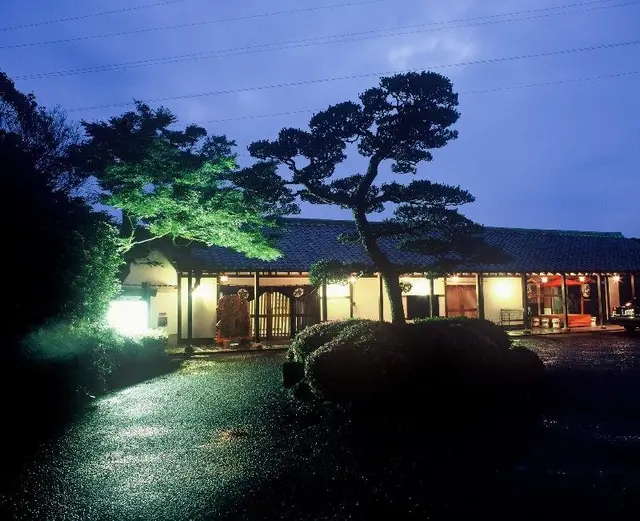 Nisshokan Bettei Koyotei