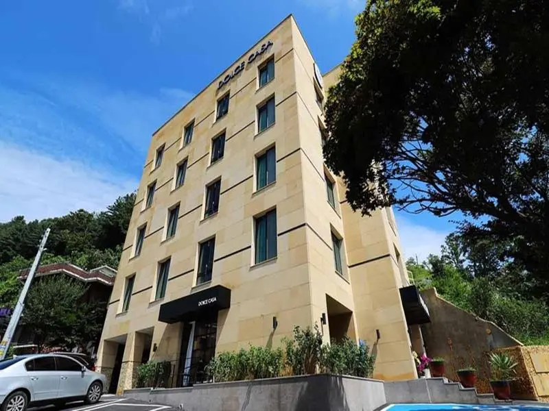 Namyangju Bukhangang Dolce Casa Hotel