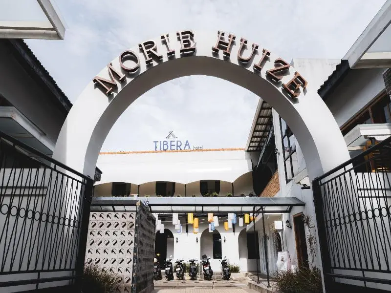 Tibera Morie Huize
