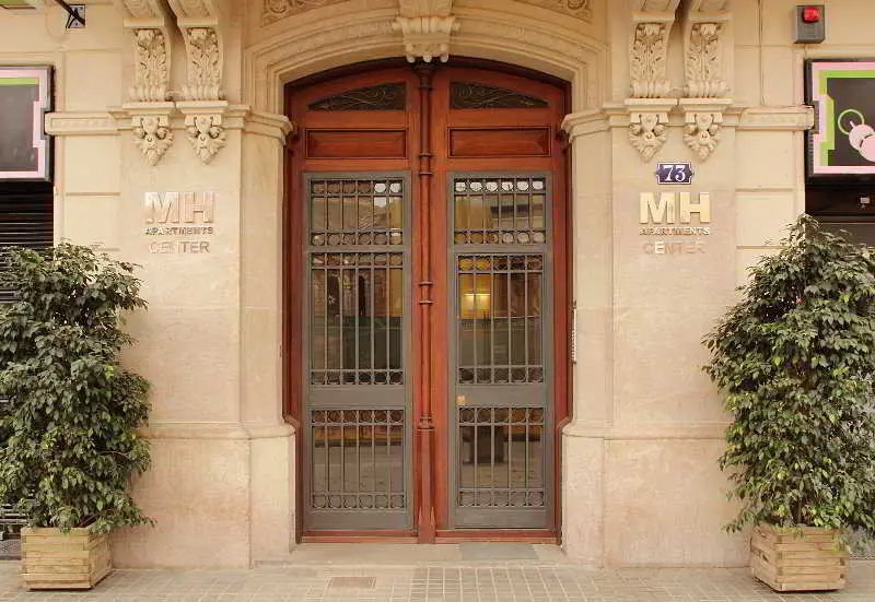 MH Apartments Center