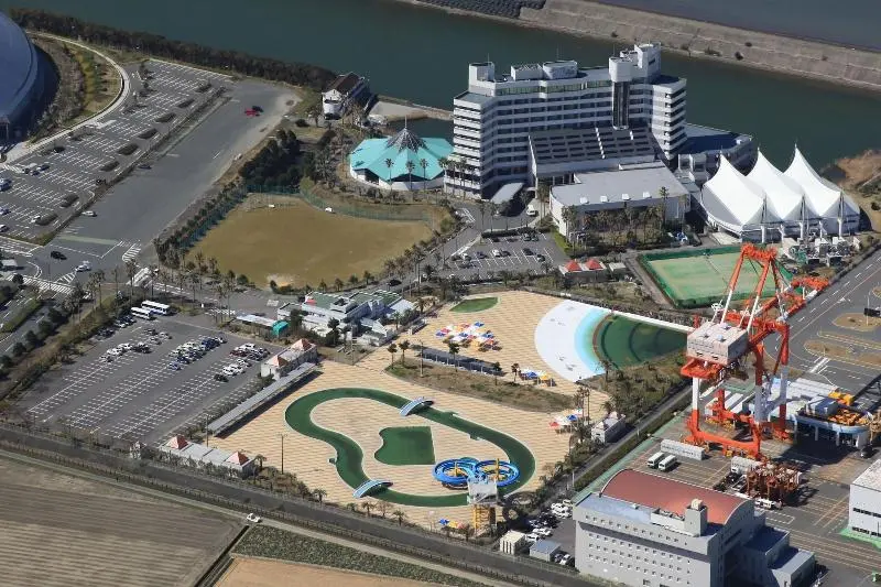 Seapalace Resort
