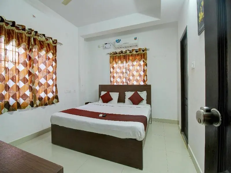 Oyo 4357 The Mangrove Wood Residency