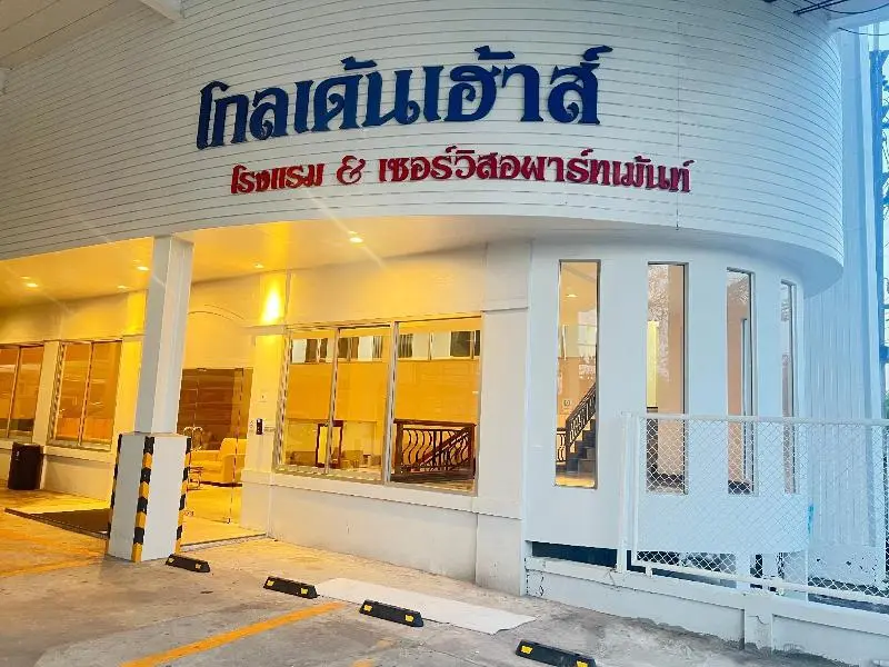 Golden House Service Apartment