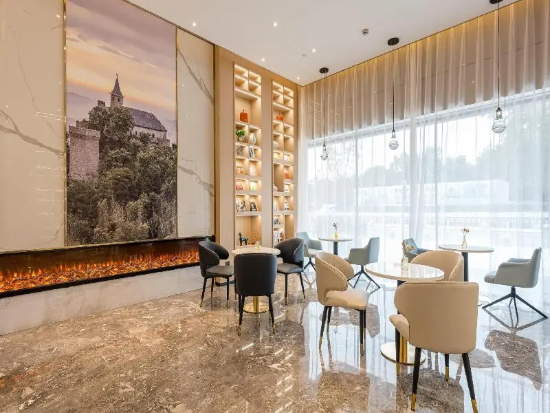 Atour Hotel (Huzhou municipal government)